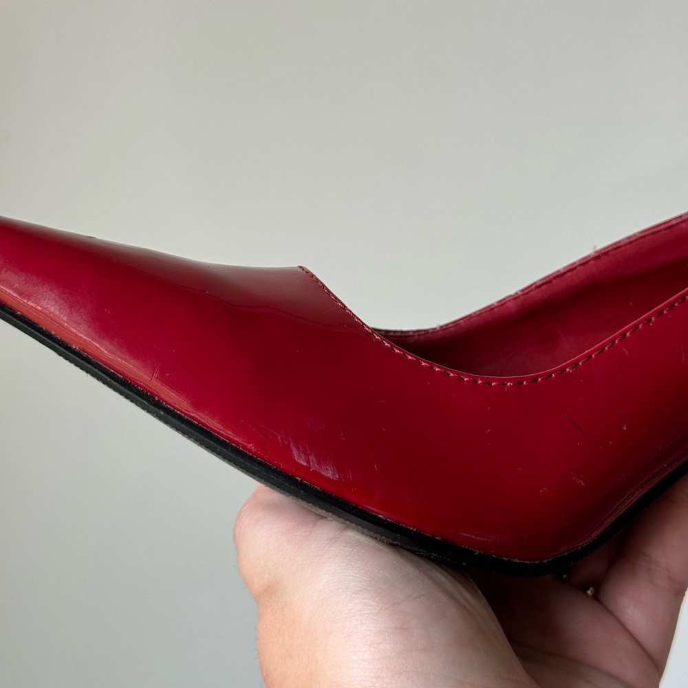 Delicious Red Heels - Picture 15 of 16